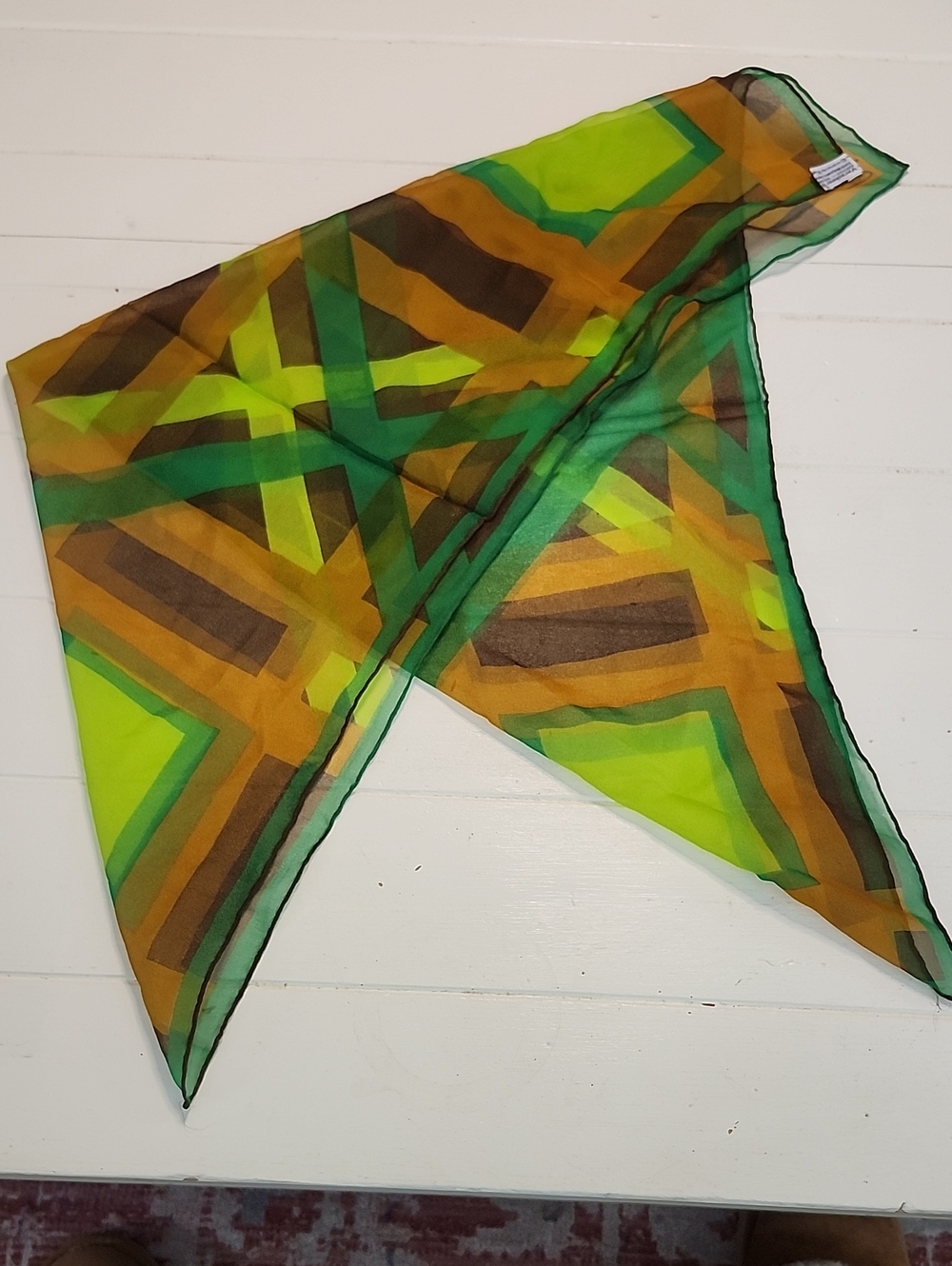 Vera Neumann Vintage 1970's Chiffon Square Scarf - Picture 5 of 5